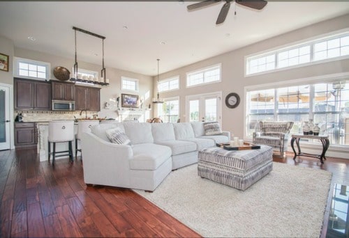 living room in white